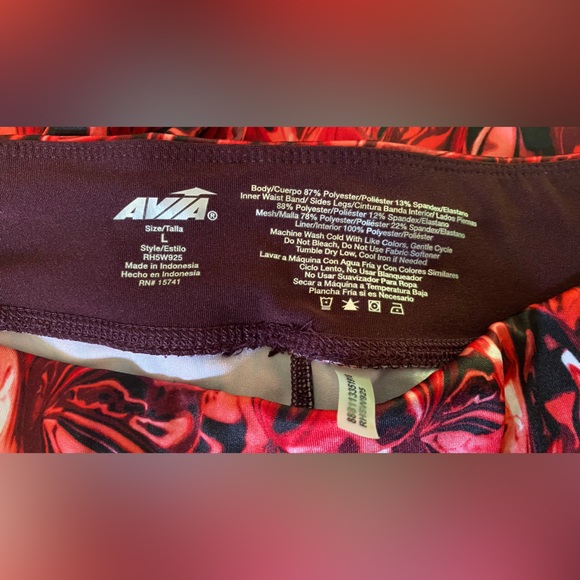 Avia capri leggings size Large - Picture 4 of 4